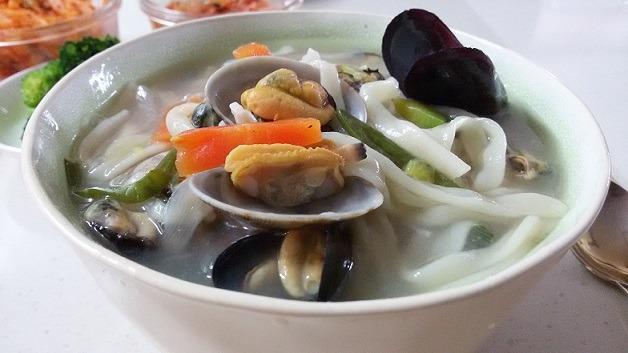 칼국수 · 참고 이미지